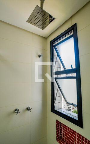 Apartamento à venda com 136m², 3 quartos e 3 vagas Apartamento à venda com 136m², 3 quartos e 3 vagasBanheiro da Suíte 2