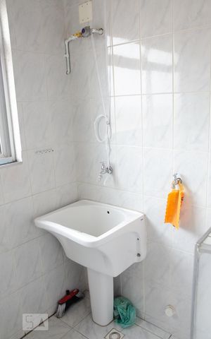 Apartamento para alugar com 62m², 2 quartos e 1 vagaArea de serviço