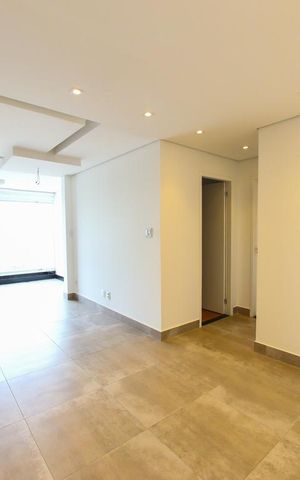 Apartamento à venda com 74m², 2 quartos e 2 vagas Apartamento à venda com 74m², 2 quartos e 2 vagasSala