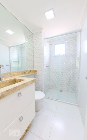 Apartamento à venda com 74m², 2 quartos e 2 vagas Apartamento à venda com 74m², 2 quartos e 2 vagasBanheiro 1