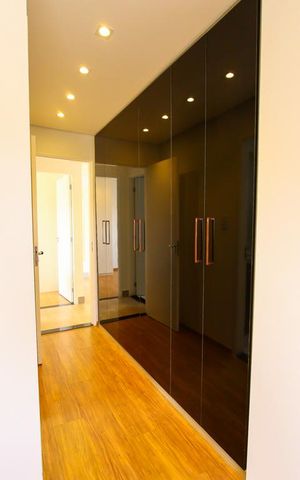 Apartamento à venda com 74m², 2 quartos e 2 vagas Apartamento à venda com 74m², 2 quartos e 2 vagasSuite