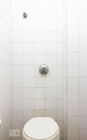 Apartamento à venda com 87m², 2 quartos e 1 vagaBanheiro de serviço