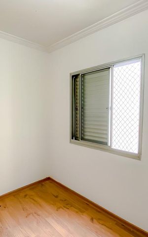 Apartamento à venda com 80m², 3 quartos e 2 vagasQuarto  2