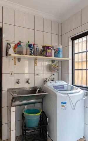 Casa para alugar com 230m², 3 quartos e 2 vagas Casa para alugar com 230m², 3 quartos e 2 vagasÁrea de Serviço