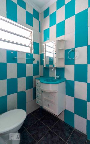 Studio à venda com 270m², 3 quartos e 3 vagas Studio à venda com 270m², 3 quartos e 3 vagasBanheiro Edícula