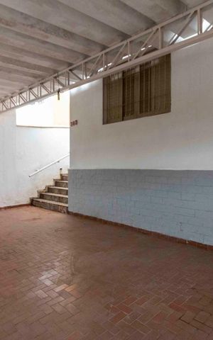 Studio à venda com 270m², 3 quartos e 3 vagas Studio à venda com 270m², 3 quartos e 3 vagasGaragem