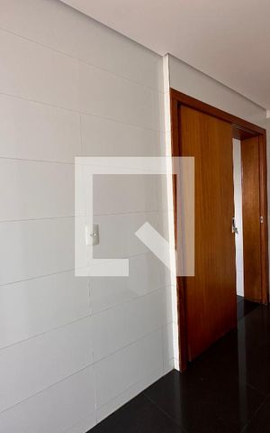 Apartamento para alugar com 239m², 4 quartos e 4 vagas Apartamento para alugar com 239m², 4 quartos e 4 vagasCorredor