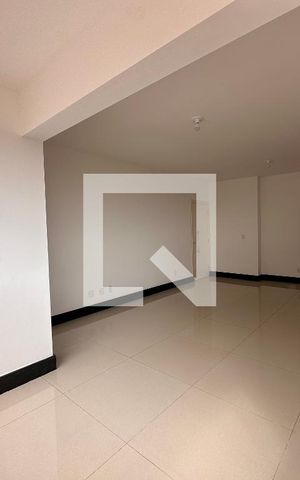 Apartamento para alugar com 239m², 4 quartos e 4 vagas Apartamento para alugar com 239m², 4 quartos e 4 vagasSala