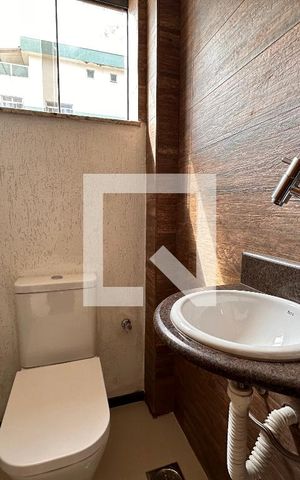 Apartamento para alugar com 239m², 4 quartos e 4 vagas Apartamento para alugar com 239m², 4 quartos e 4 vagasBanheiro