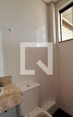 Apartamento para alugar com 239m², 4 quartos e 4 vagas Apartamento para alugar com 239m², 4 quartos e 4 vagasBanheiro