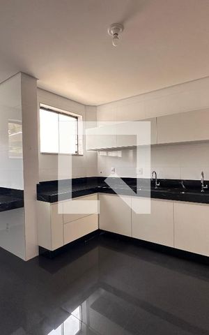 Apartamento para alugar com 239m², 4 quartos e 4 vagas Apartamento para alugar com 239m², 4 quartos e 4 vagasCozinha