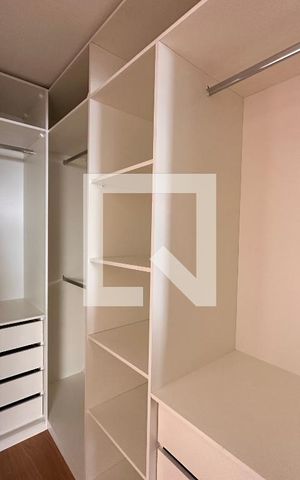 Apartamento para alugar com 239m², 4 quartos e 4 vagas Apartamento para alugar com 239m², 4 quartos e 4 vagasCloset