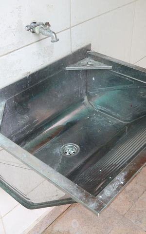 Casa à venda com 150m², 3 quartos e 2 vagasÁrea de serviço