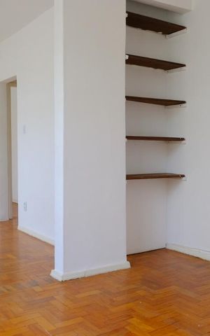 Apartamento à venda com 70m², 3 quartos e 2 vagasSala