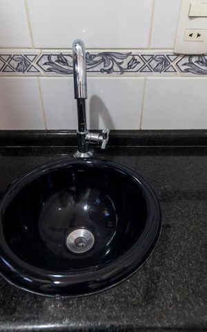Apartamento à venda com 55m², 2 quartos e 1 vagaBanheiro Social