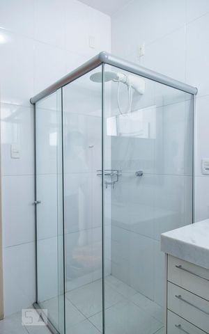 Apartamento para alugar com 110m², 3 quartos e 1 vaga Apartamento para alugar com 110m², 3 quartos e 1 vagaBanheiro Social