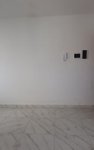 Apartamento para alugar com 92m², 2 quartos e 1 vagaSala