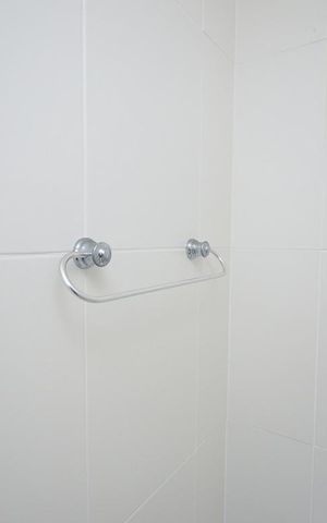 Apartamento para alugar com 181m², 2 quartos e 2 vagas Apartamento para alugar com 181m², 2 quartos e 2 vagasBanheiro de Serviço