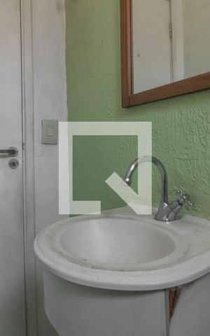 Casa de condomínio para alugar com 133m², 2 quartos e 2 vagas Casa de condomínio para alugar com 133m², 2 quartos e 2 vagasLavabo