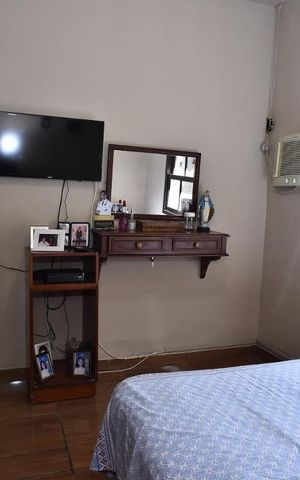 Casa à venda com 283m², 5 quartos e 4 vagasQuarto 2