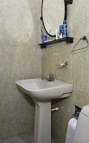 Casa à venda com 283m², 5 quartos e 4 vagasBanheiro Suíte 1