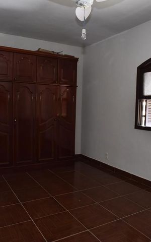 Casa à venda com 283m², 5 quartos e 4 vagasSuíte 2