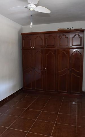 Casa à venda com 283m², 5 quartos e 4 vagasSuíte 2