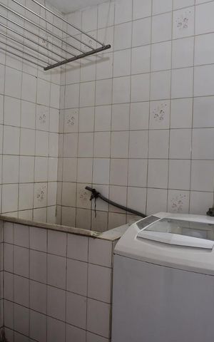 Casa à venda com 283m², 5 quartos e 4 vagasLavanderia
