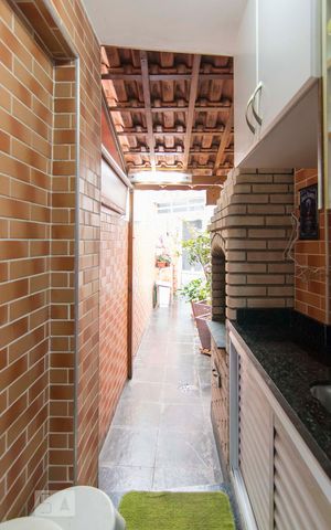 Casa à venda com 200m², 4 quartos e 3 vagasQuintal