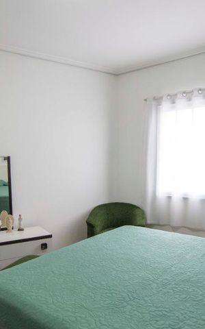 Casa à venda com 200m², 4 quartos e 3 vagasQuarto 2