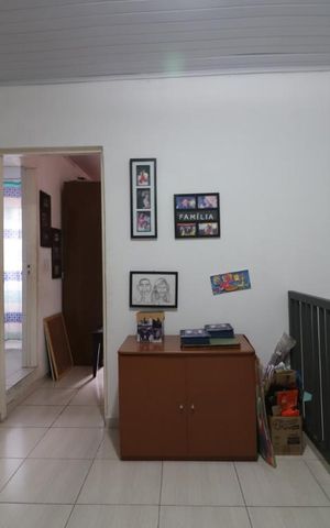 Casa à venda com 200m², 4 quartos e 3 vagasEscritório