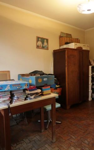 Casa à venda com 200m², 4 quartos e 3 vagasQuarto 2