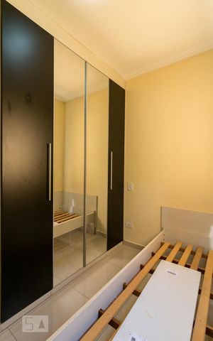 Casa à venda com 159m², 3 quartos e 2 vagasQuarto 2