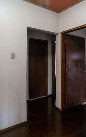 Casa à venda com 380m², 4 quartos e 5 vagasHall dos quartos