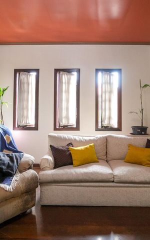Casa à venda com 380m², 4 quartos e 5 vagasSala de Tv