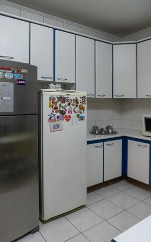 Casa à venda com 380m², 4 quartos e 5 vagasCozinha