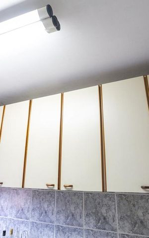 Casa à venda com 380m², 4 quartos e 5 vagasCozinha edícula armários