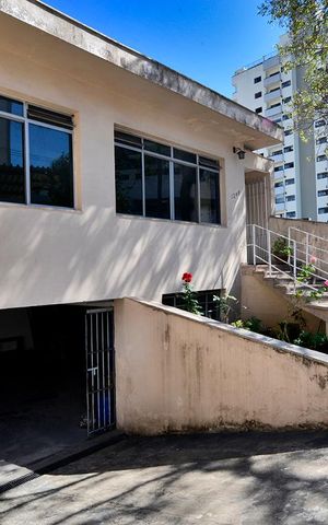 Casa à venda com 500m², 5 quartos e 5 vagasGaragem