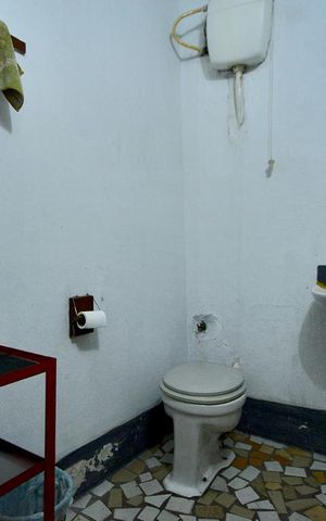Casa à venda com 500m², 5 quartos e 5 vagasLavabo