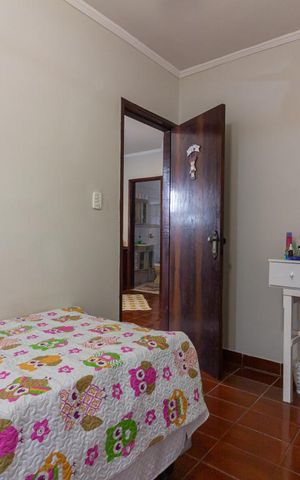 Casa à venda com 180m², 3 quartos e 4 vagasQuarto 2