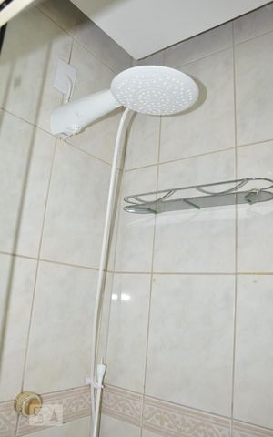 Apartamento para alugar com 67m², 2 quartos e 1 vagaBanheiro- chuveiro