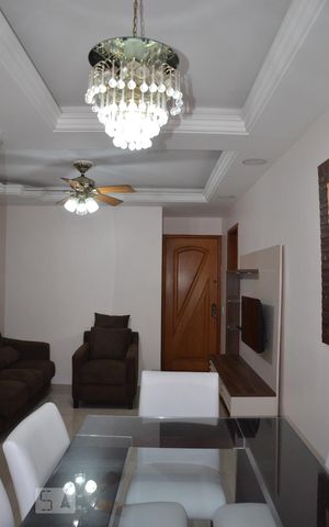 Apartamento para alugar com 67m², 2 quartos e 1 vagaSala