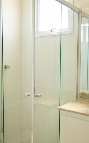 Apartamento à venda com 75m², 2 quartos e 2 vagas Apartamento à venda com 75m², 2 quartos e 2 vagasBanheiro da Suíte