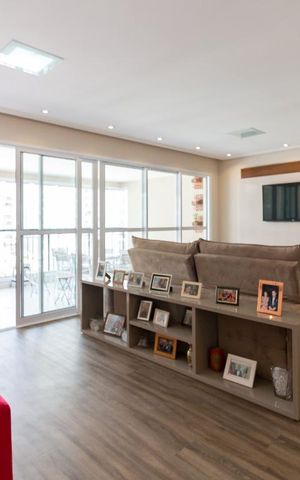 Apartamento para alugar com 154m², 3 quartos e 3 vagasSala
