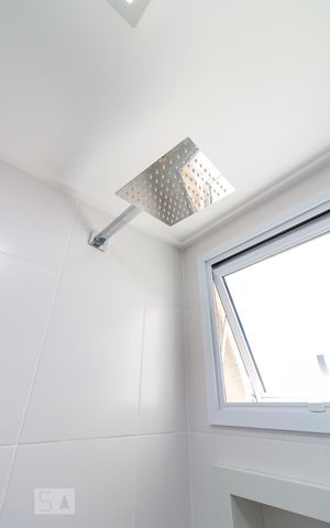 Apartamento para alugar com 154m², 3 quartos e 3 vagasBanheiro quarto 2 suíte - chuveiro