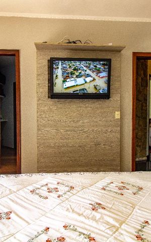 Casa à venda com 180m², 3 quartos e 4 vagas Casa à venda com 180m², 3 quartos e 4 vagasQuarto 3 Suíte