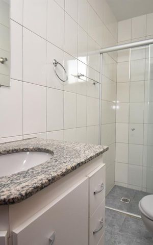 Apartamento à venda com 68m², 2 quartos e 3 vagas