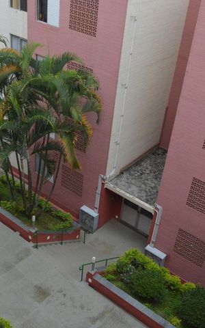 Apartamento à venda com 74m², 3 quartos e 1 vagaVista da janela do Quarto 2