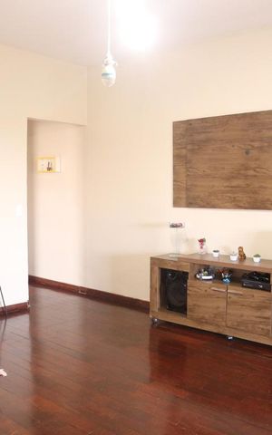 Casa à venda com 300m², 6 quartos e 3 vagasSala casa 3