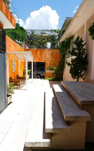 Casa à venda com 450m², 4 quartos e 6 vagas